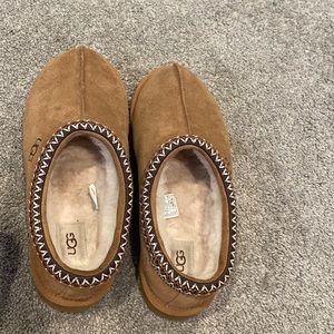 Tasman Slipper in chestnut